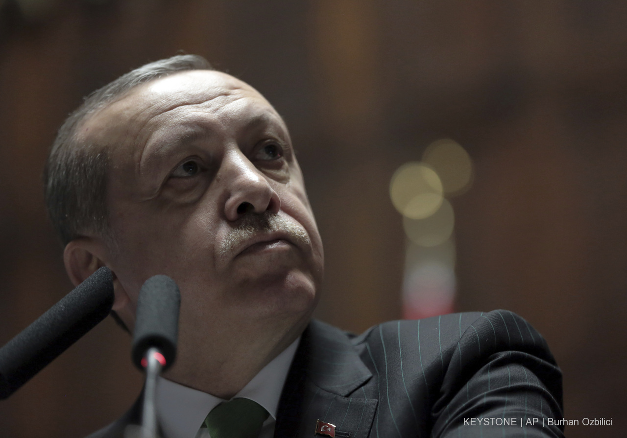 Ankara réintègre plus de 1800 fonctionnaires
