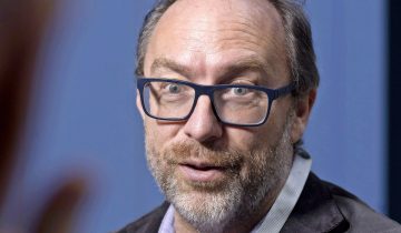 Jimmy Wales est le fondateur du portail web américain Bomis et cofondateur de Wikipédia. CHARLY RAPPO