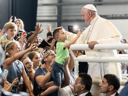 Le pape prône le dialogue entre chrétiens 6