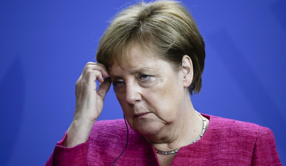 Pression maximale sur Angela Merkel