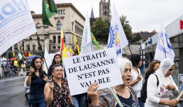Les Kurdes manifestent contre le Traité de Lausanne