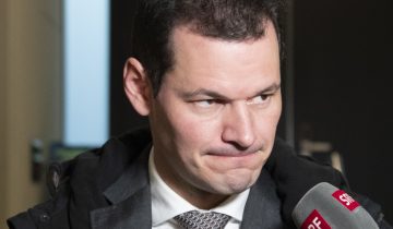 Le PLR suisse veut la démission de Maudet