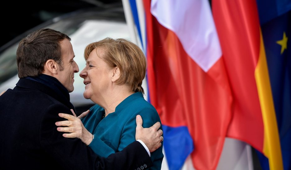 Macron et Merkel au milieu du gué