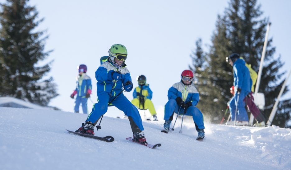 L’UDC demande la gratuité des camps de ski