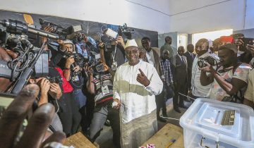 Macky Sall réélu au premier tour avec «au moins 57%»