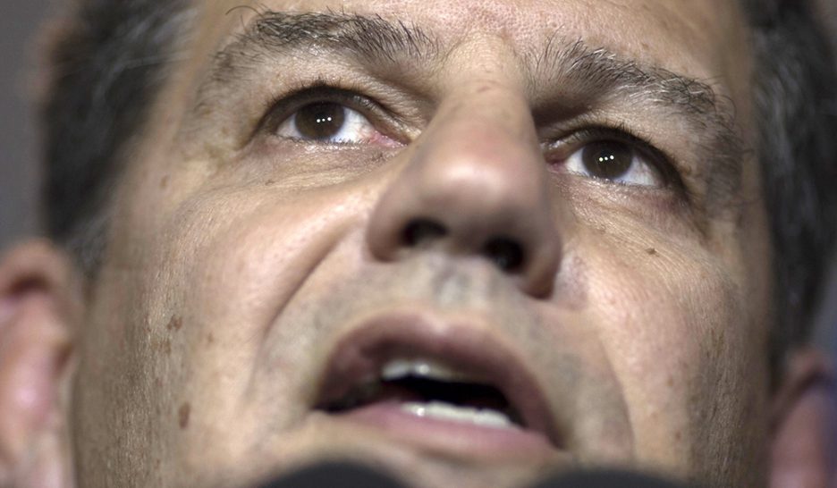 Première crise politique pour Bolsonaro