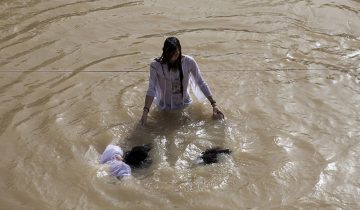 Bénédiction de l’Etat aux baptêmes dans le lac