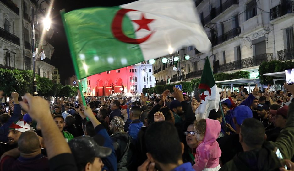 Marée humaine à Alger