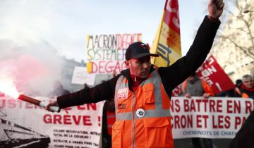 Grève dans les transports français forte mais défilés dégarnis