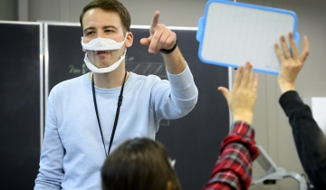 Des masques transparents pour certains enseignants
