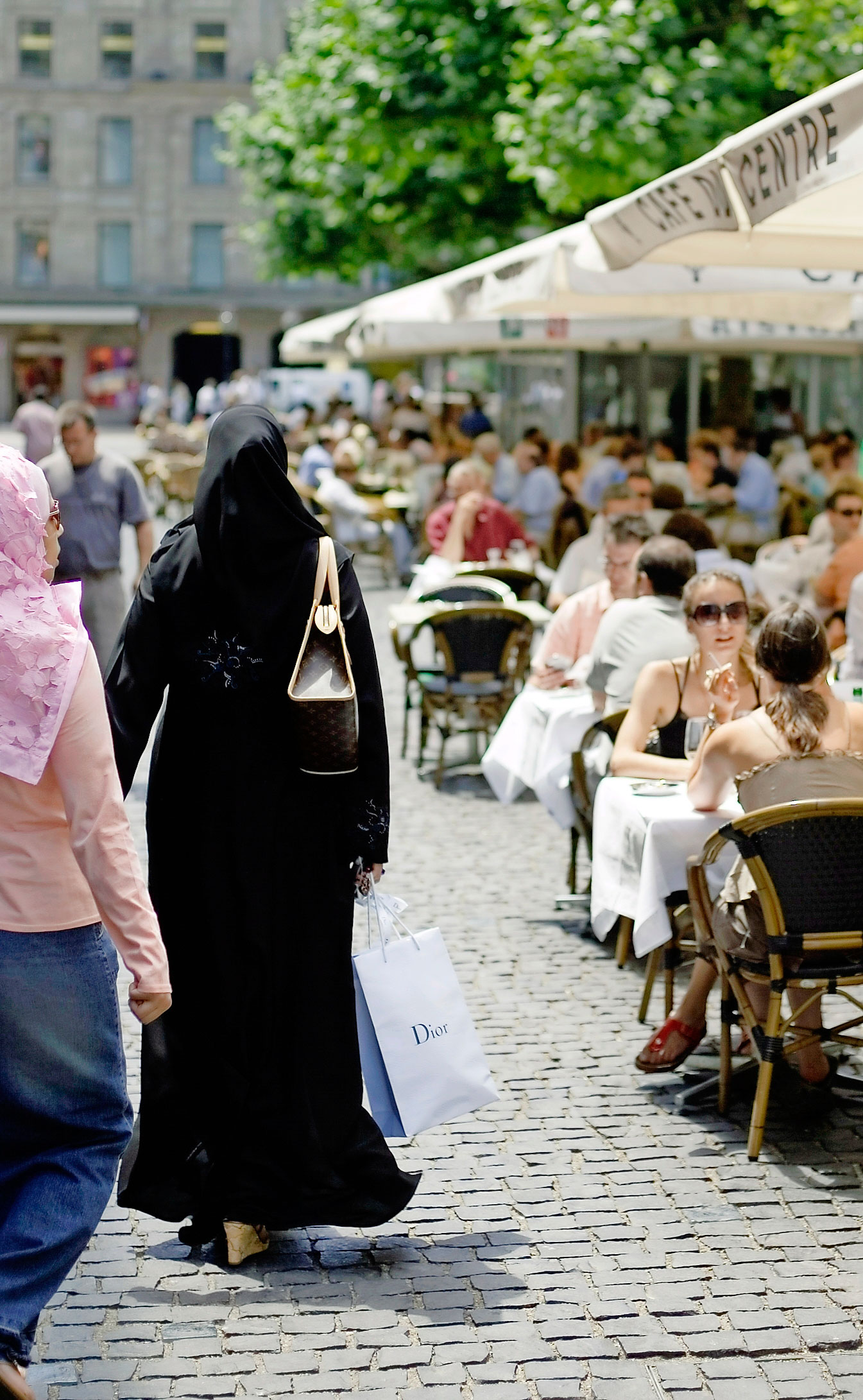 Les femmes musulmanes partagées - Le Courrier