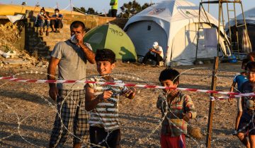 Genève propose d'accueillir vingt familles du camp de Lesbos
