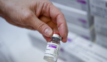 La méfiance s'accroît envers le vaccin d'AstraZeneca