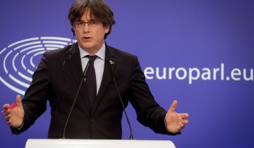 Carles Puigdemont arrêté en Italie