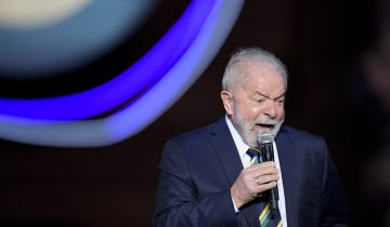 Lula donné vainqueur de la présidentielle au 1er tour