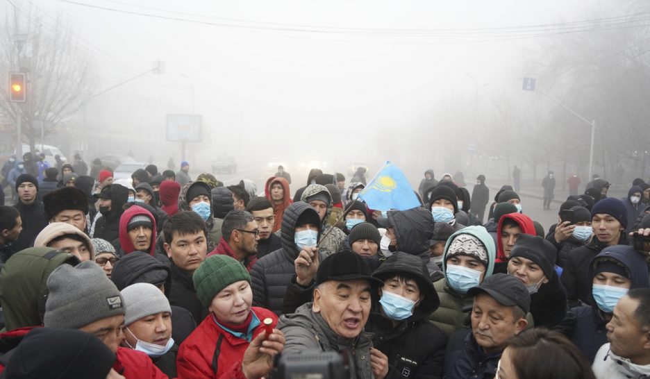 Etat d'urgence au Kazakhstan, le pays en proie aux émeutes
