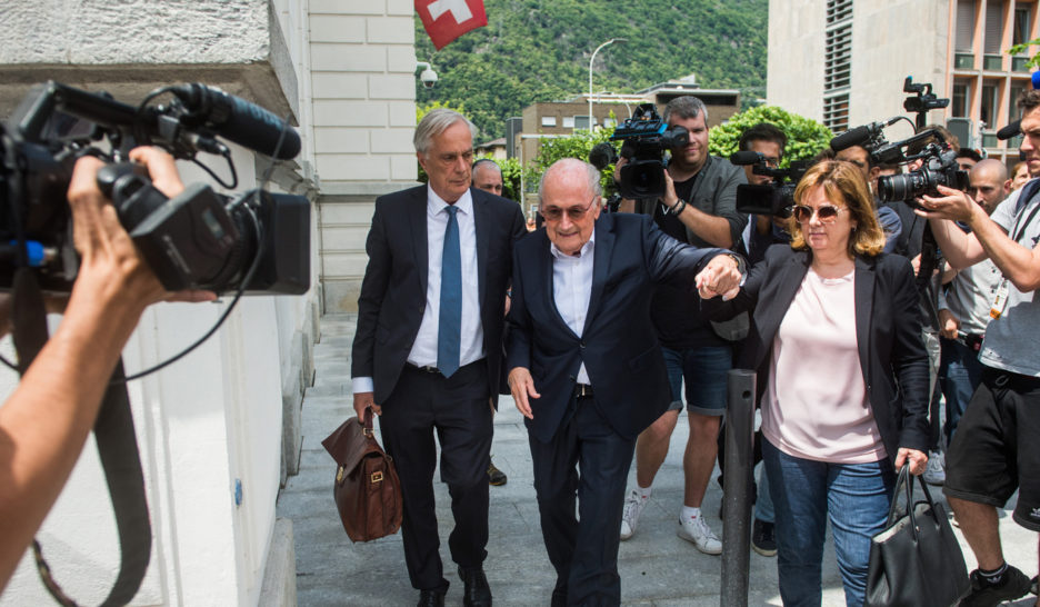 Le procès de Platini et Blatter s'est ouvert à Bellinzone