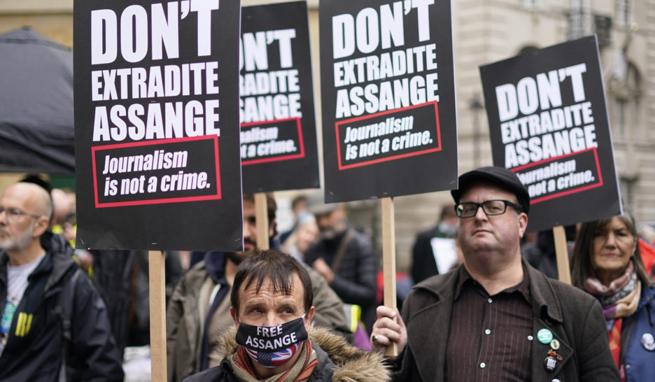Londres signe le décret pour extrader Julian Assange