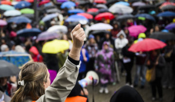 Les femmes romandes en colère à Lausanne