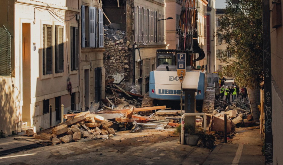 Huit morts dans l’explosion à Marseille