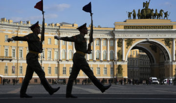 Saint-Pétersbourg s'adapte aux effets de la guerre