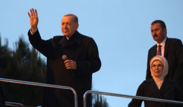 Erdogan revendique la victoire