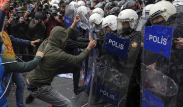 Turquie: plus de 200 arrestations à Istanbul