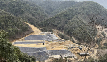 Sous les pavés, les mines