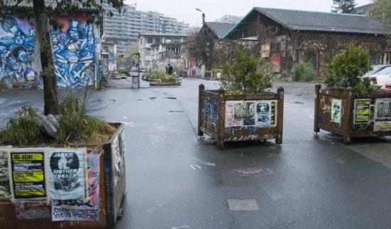 Avec ou sans destination, les occupants d'Artamis s'apprêtent à plier bagage