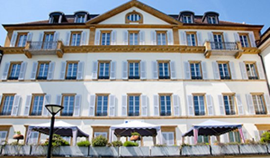 L’avenir des migrants en mains privées