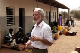 Campagne lancée pour faire libérer le Dr Eliot 1