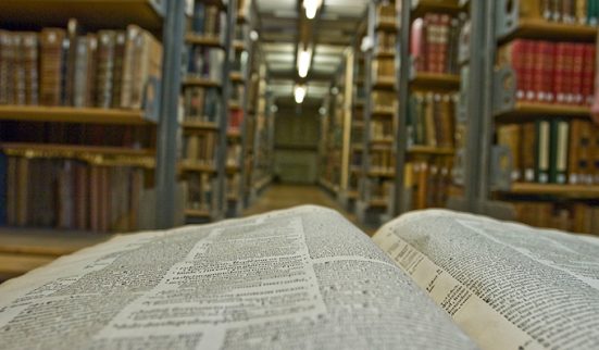 Le directeur de la BGE conteste sa suspension