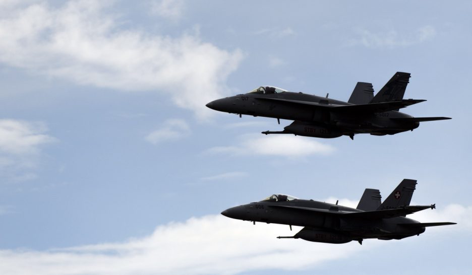 Le peuple votera sur les jets militaires