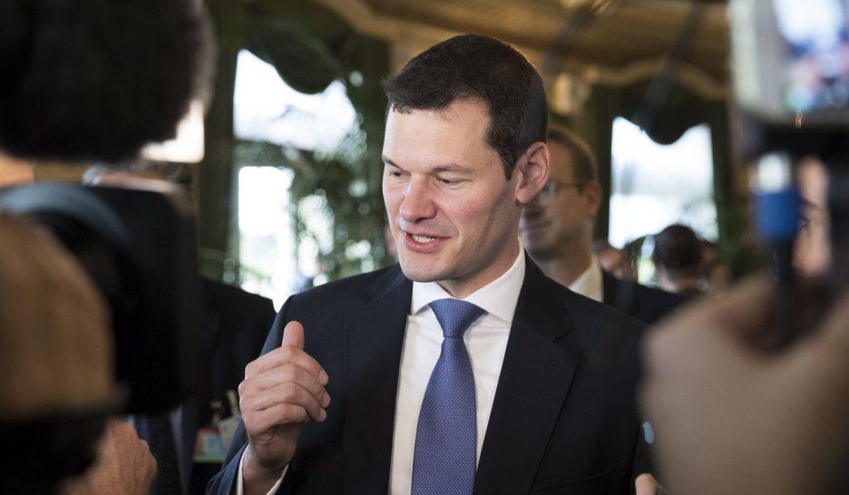 Pierre Maudet en jet privé de Téhéran à Genève