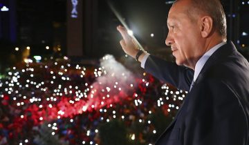 Erdogan réélu au premier tour 1