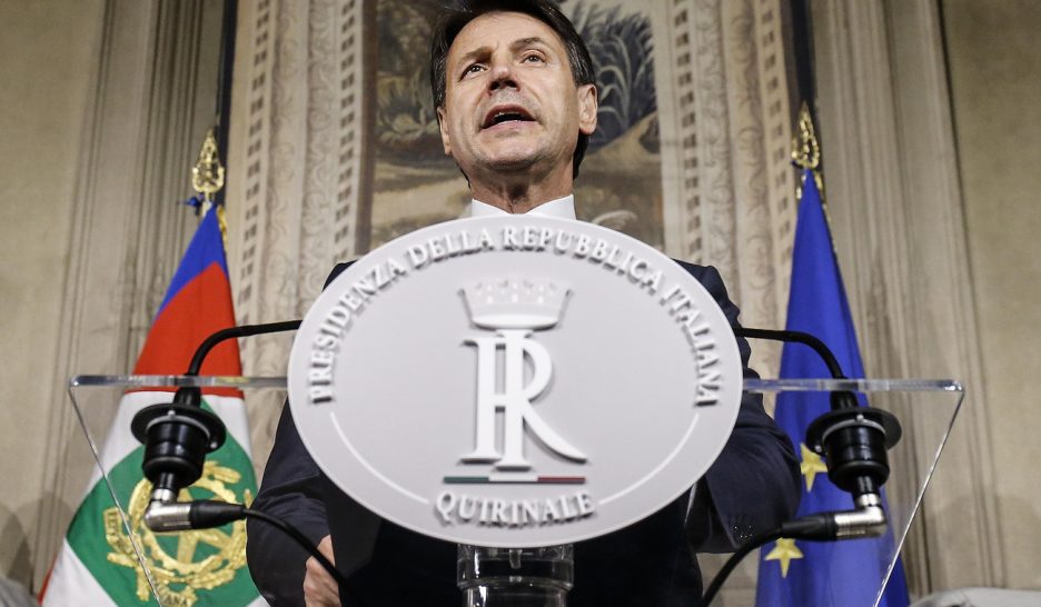 Les populistes au pouvoir, Conte premier ministre