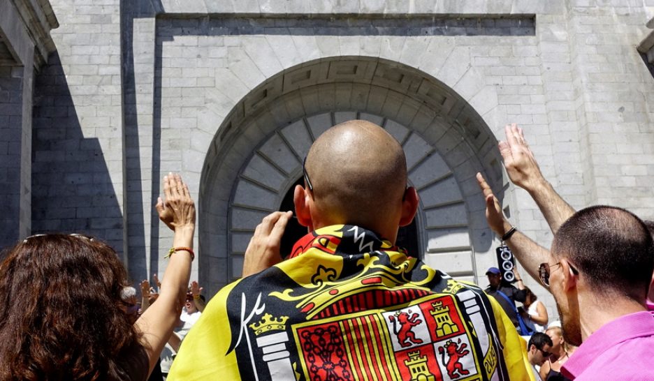 Manifestation contre le transfert de Franco