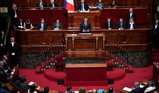 Polémique sur l’âge de consentement