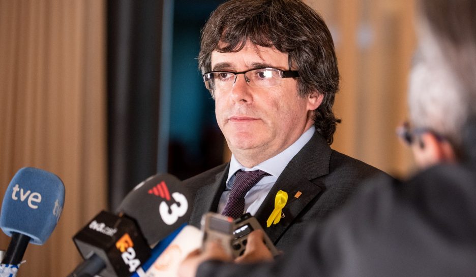 Puigdemont suspendu de ses fonctions