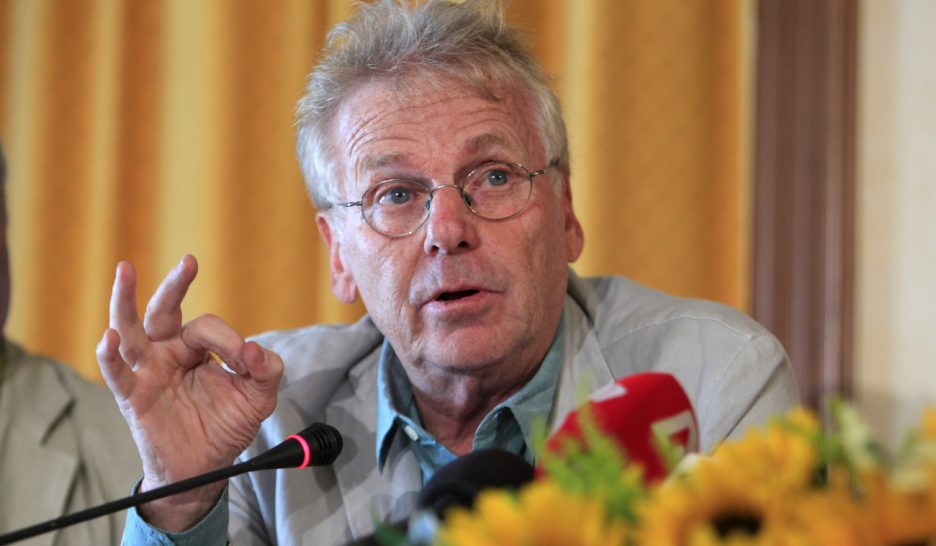 Macron doit transformer le départ de Hulot «en sursaut»