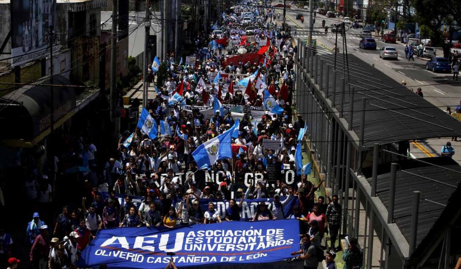 Sisyphe est  Guatémaltèque