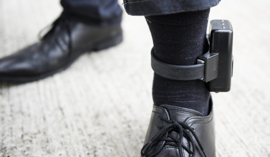 Un bracelet pour les conjoints violents