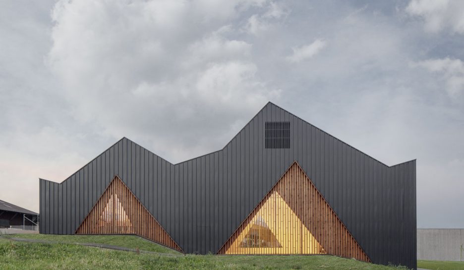 Le bâti se distingue 2