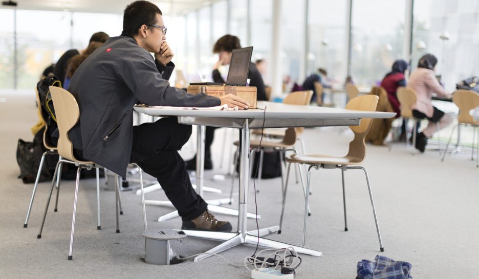 Quotas d’étudiants étrangers à l’EPFL?