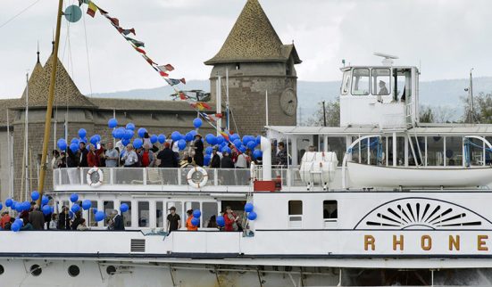 Bateau à vapeur en rénovation