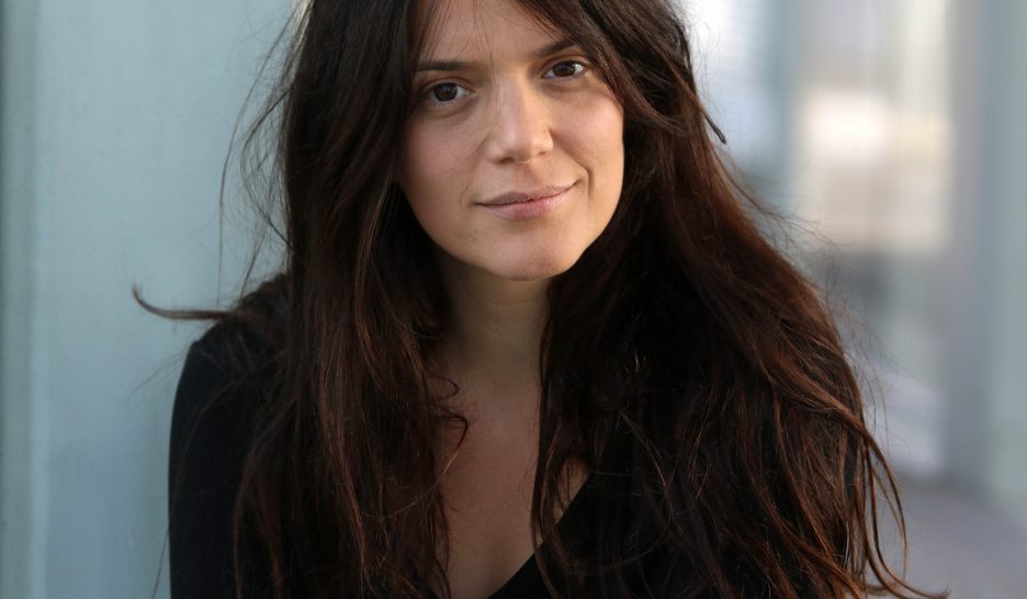 Emilie Charriot, ôter les hiérarchies