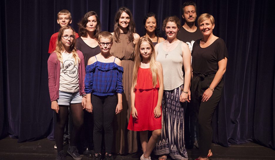 Les enfants aux manettes