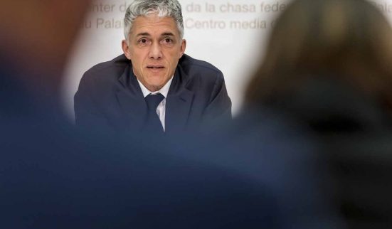 L'étau se resserre autour du procureur