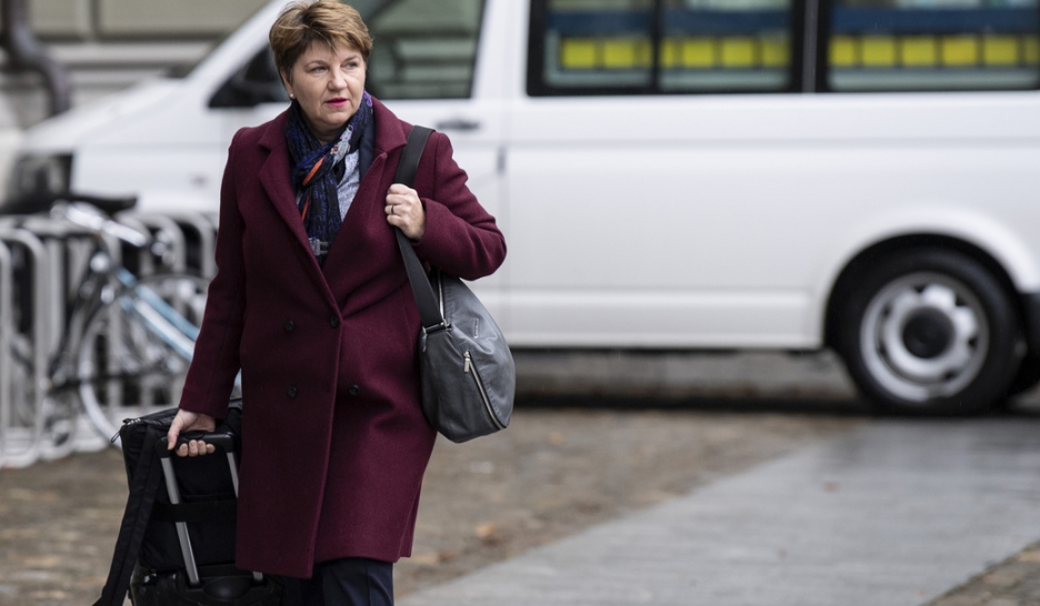 Amherd au défi des avions militaires