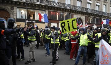 Derrière le calme apparent, une profonde colère